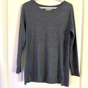 Banana Republic Gray Crew Neck Sweater